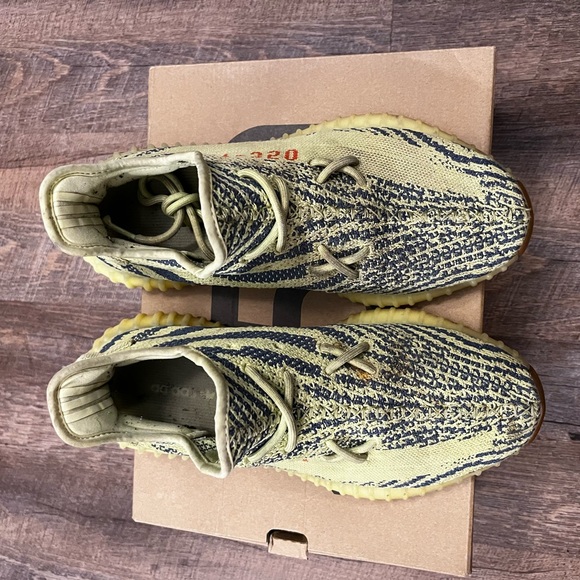 Adidas Yeezy Boost 350 V2 Semi Frozen Yellow - Picture 11 of 14